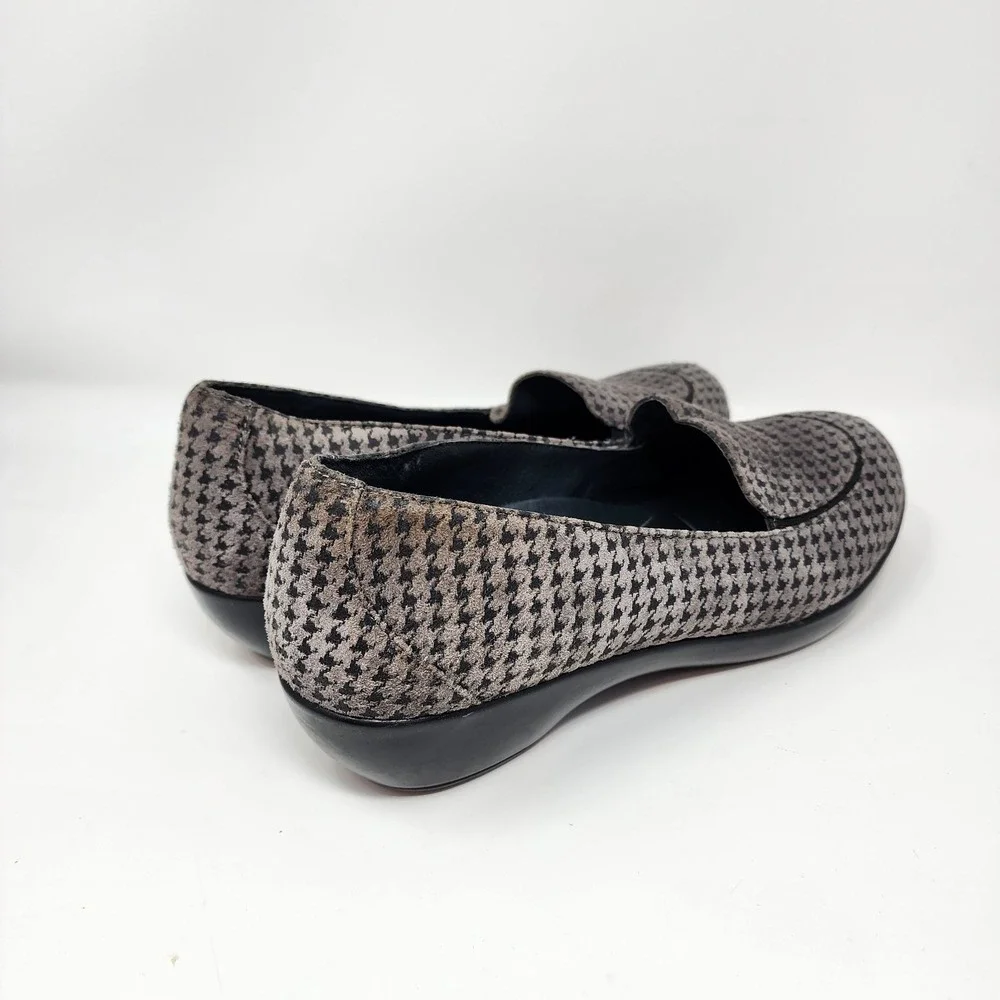 Dansko Debra Houndstooth Loafers Women's 10.5 Leather